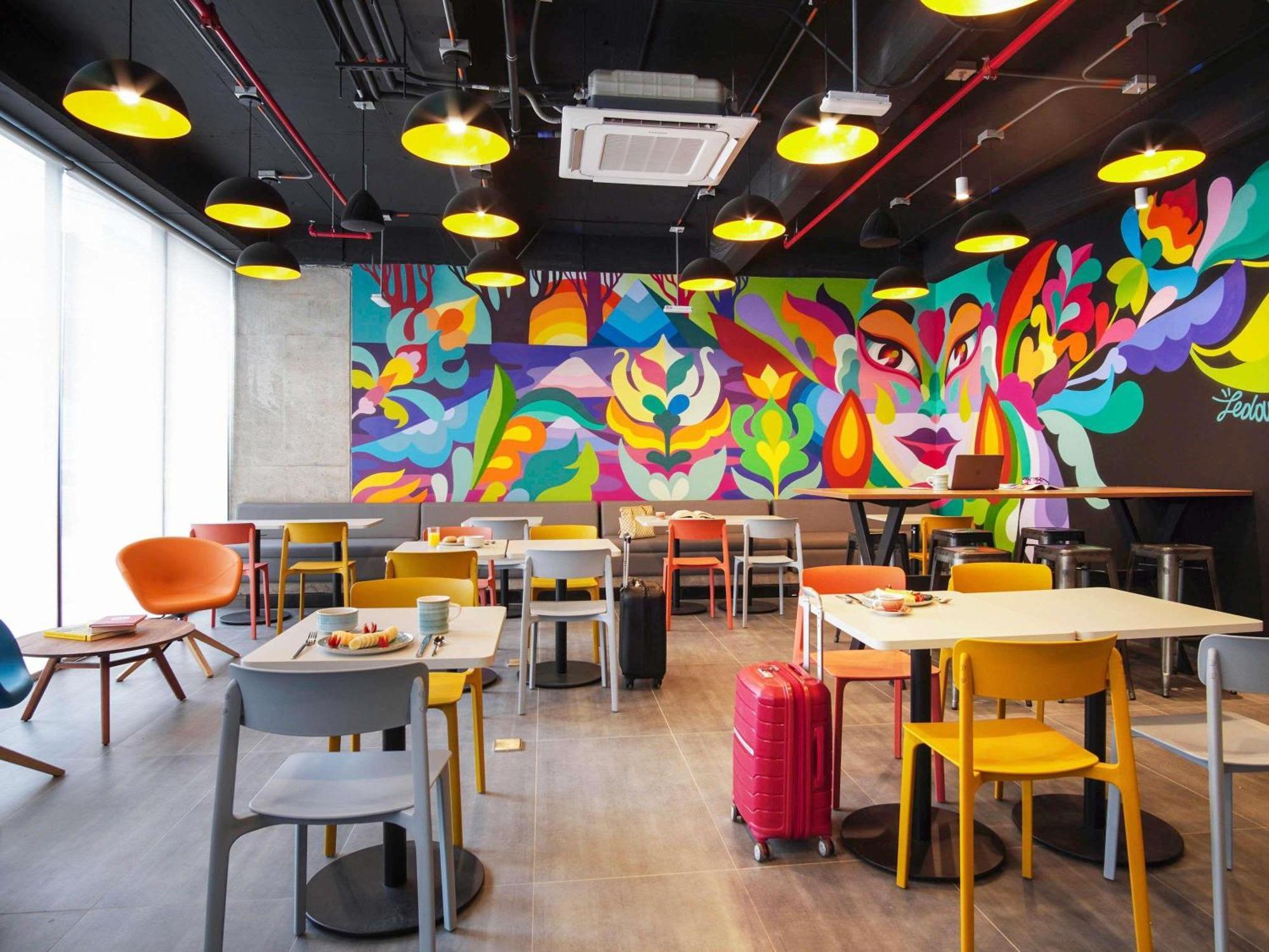 Hotel Ibis Budget Marly